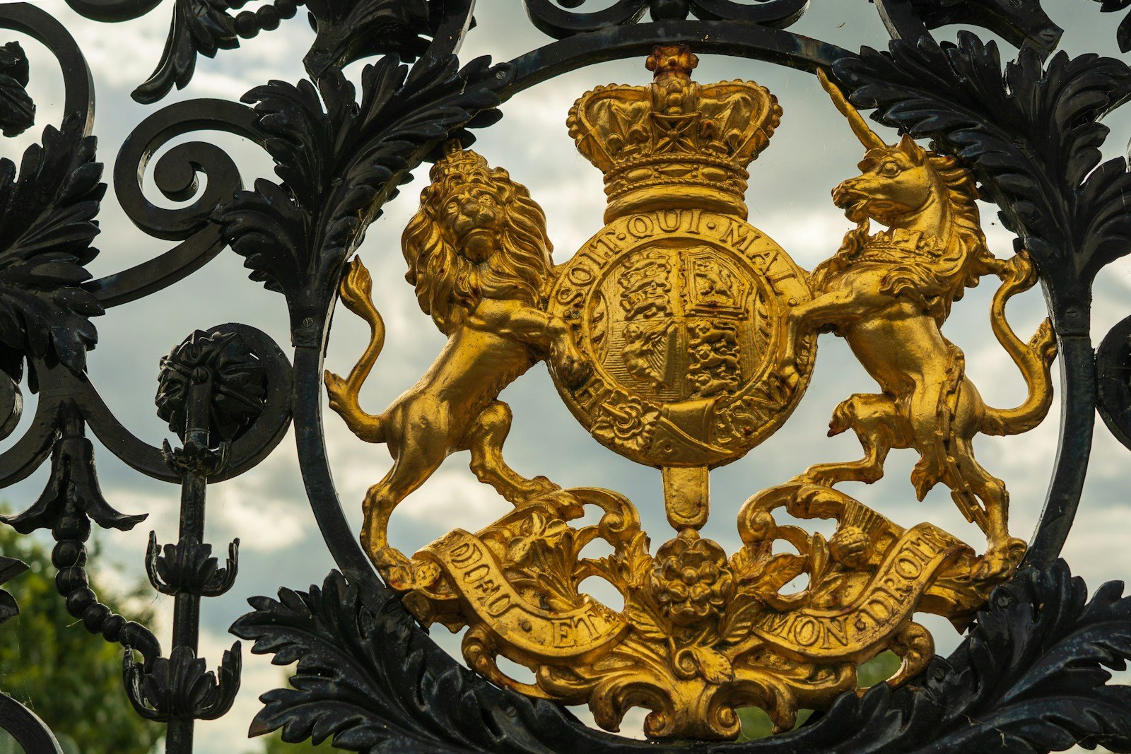 Photo by Nick Fewings National flag: gold and black floral metal decor