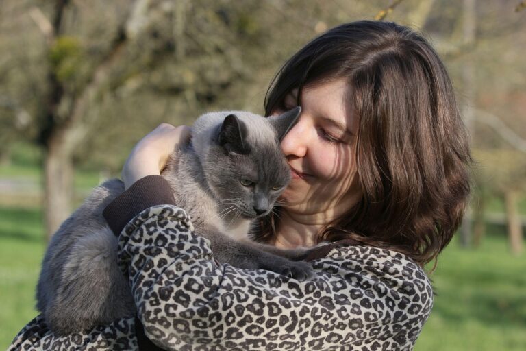 Cats Don't Just Tolerate You; They Actively Choose to Be Near You