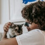 8 Simple Ways to Tell If Your Cat Truly Trusts You